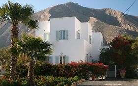 Spiros & Hiroko Hotel - Adults Only  2*